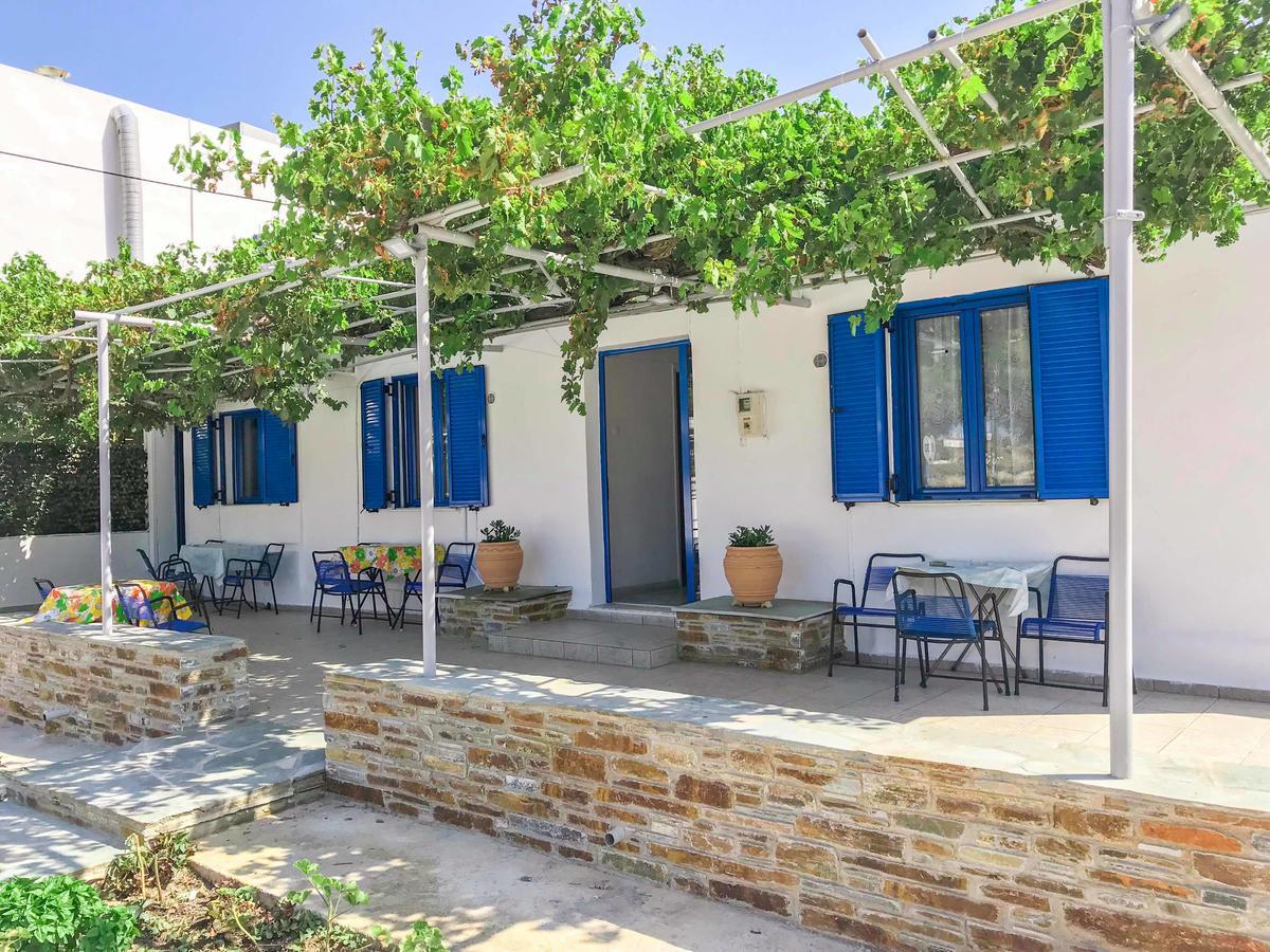 Katerina Beach Rooms Андрос Экстерьер фото