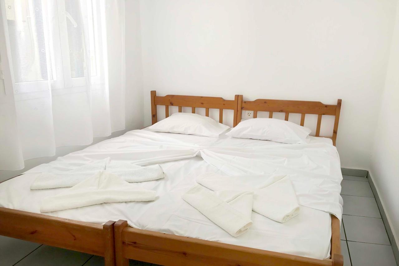 Katerina Beach Rooms Андрос Экстерьер фото